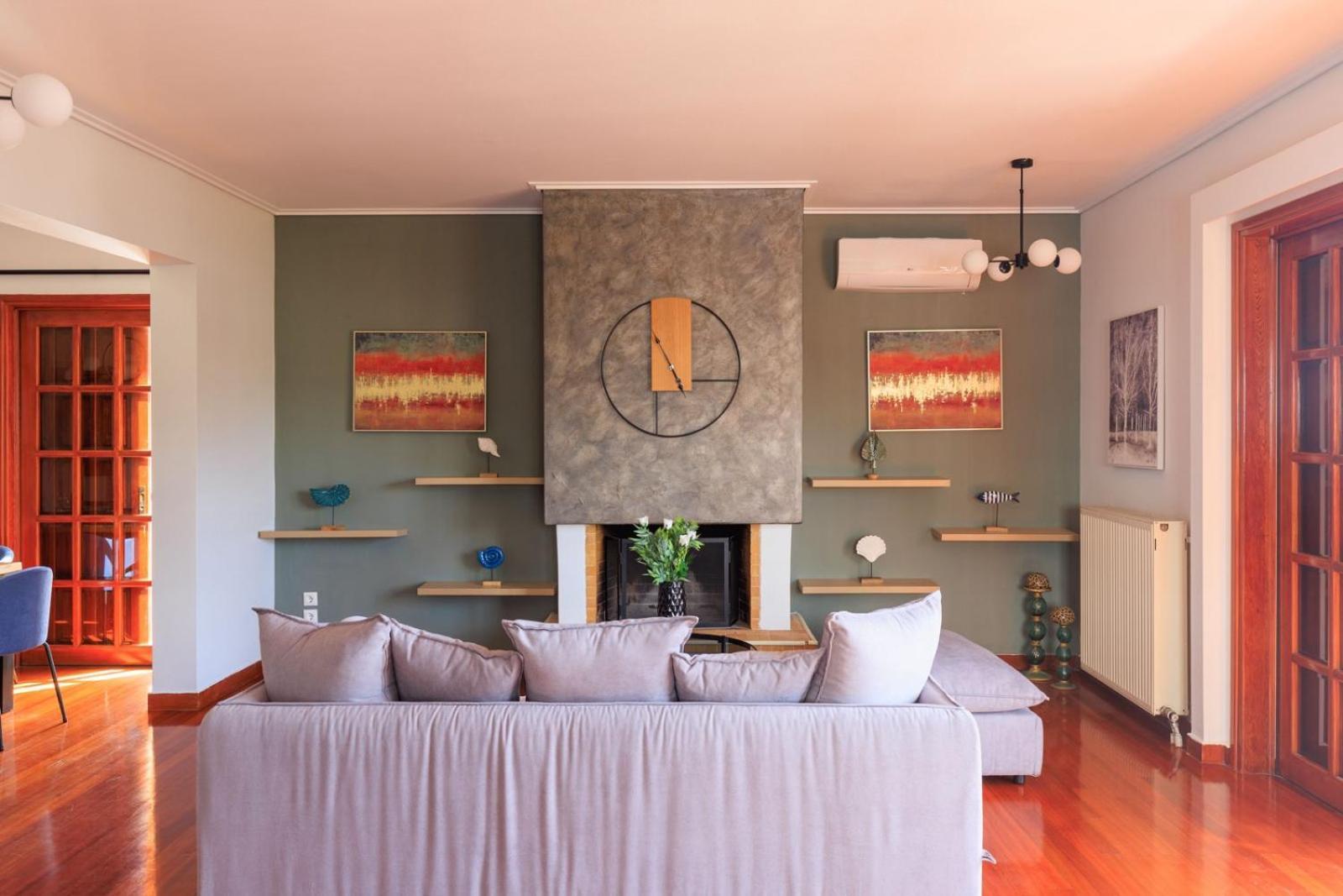 Aiolos Grand Super Lux Suite Kalamaki Alimos Near The Sea Athens Luaran gambar